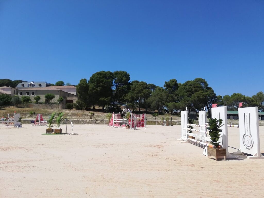 Les Écuries de la Gesmeray