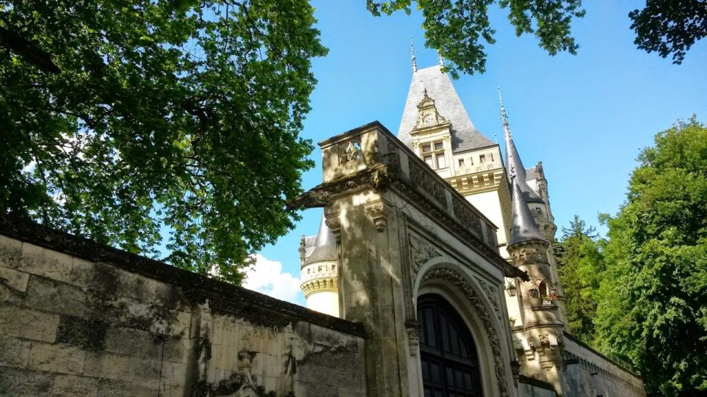 Crescendo – Centre Équestre de Saumur